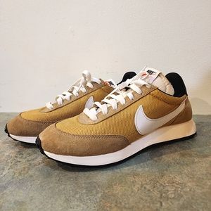 Nike Air Tailwind 79 - Men’s 8 - Parachute Beige - Lightly Worn